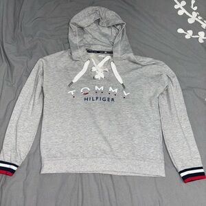Tommy Hilfiger Gray Sweatshirt